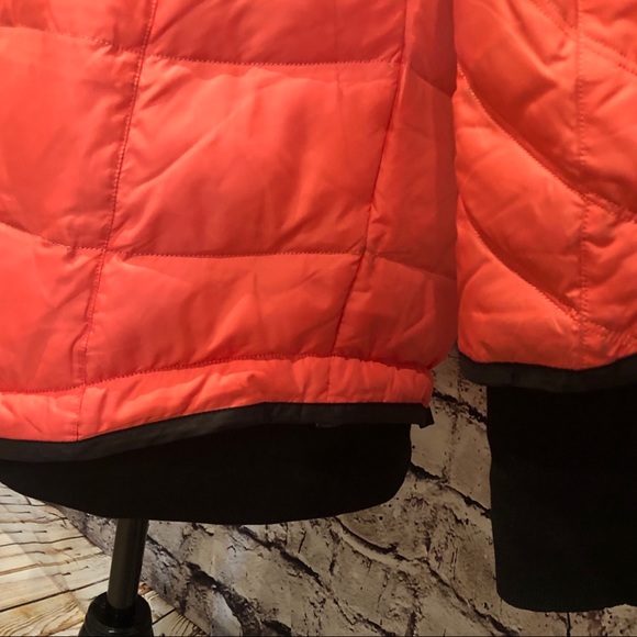 Women’s European Style Puffer Winter Coat - Picture 10 of 16